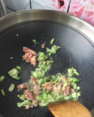 第7步(青菜肉末鲍鱼粥的做法)