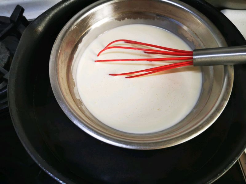 第3步(椰蓉牛奶小方的做法)