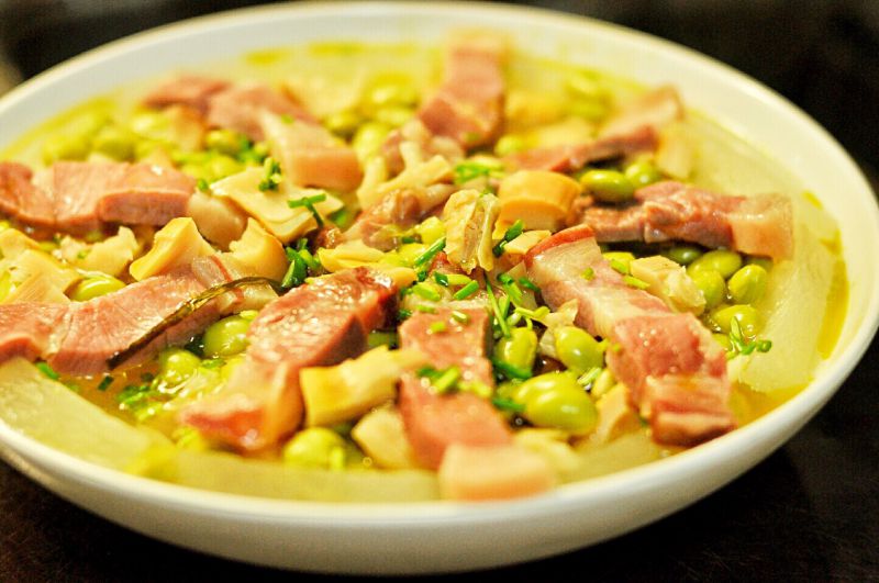 咸肉蒸毛豆的做法_菜谱大杂烩