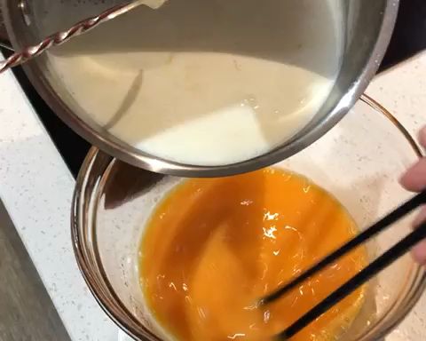 第6步(法式焦糖炖蛋（焦糖布丁）Creme Caramel的做法)