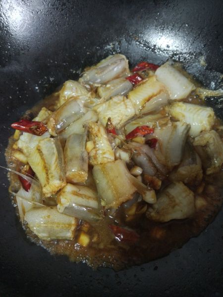 第3步(红烧豆腐鱼的做法)