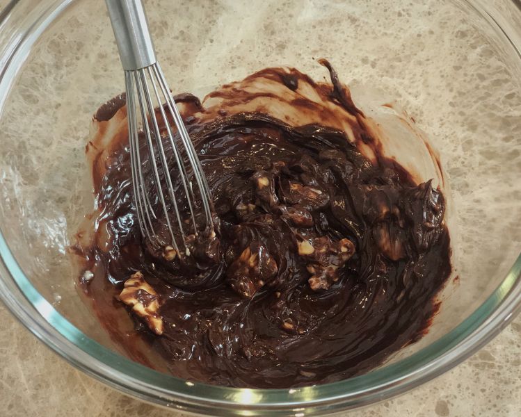 第2步(巧克力熔岩蛋糕的做法)