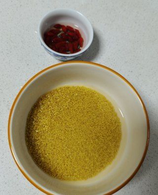 第3步(山药红枣小米粥的做法)