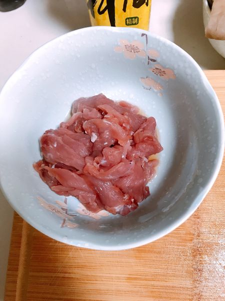 第1步(水煮肉片的做法)
