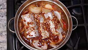 第15步(韩式辣炖带鱼的做法)