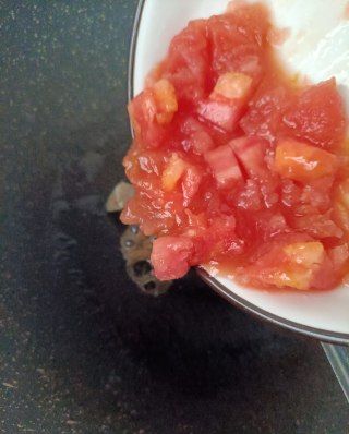 第8步(鲍鱼蛤蜊番茄疙瘩汤的做法)