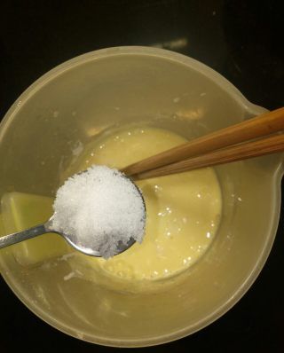 第4步(牛奶布丁的做法)