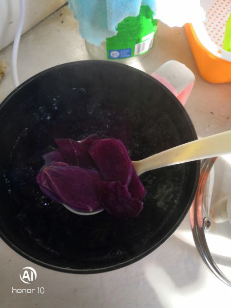 第3步(紫薯粥的做法)