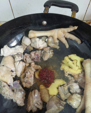 第4步(土豆烧鸡的做法)