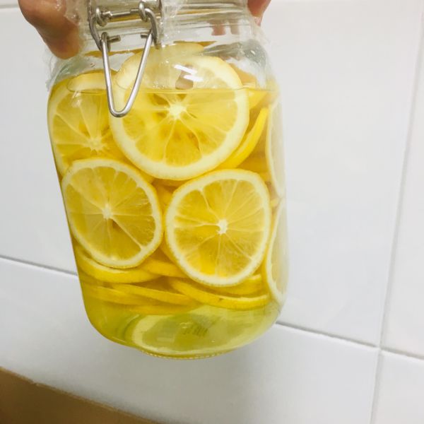 第10步(柠檬酒的做法)