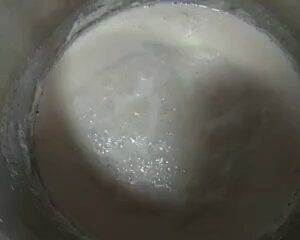 第1步(牛奶粥的做法)