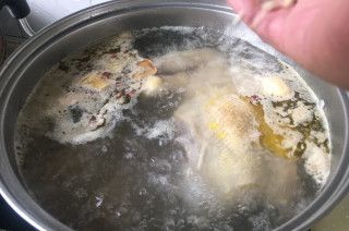 第5步(水煮土鸡的做法)