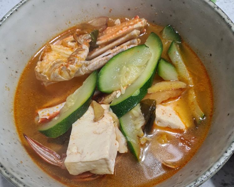 韩式螃蟹汤成品图