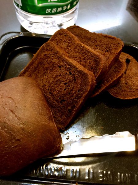 最速黑面包的做法