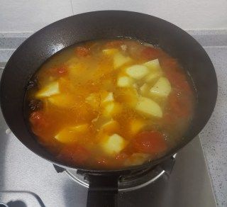 第10步(西红柿土豆炖牛肉的做法)