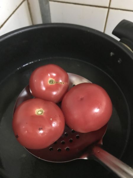 第4步(西红柿土豆炖牛腩的做法)