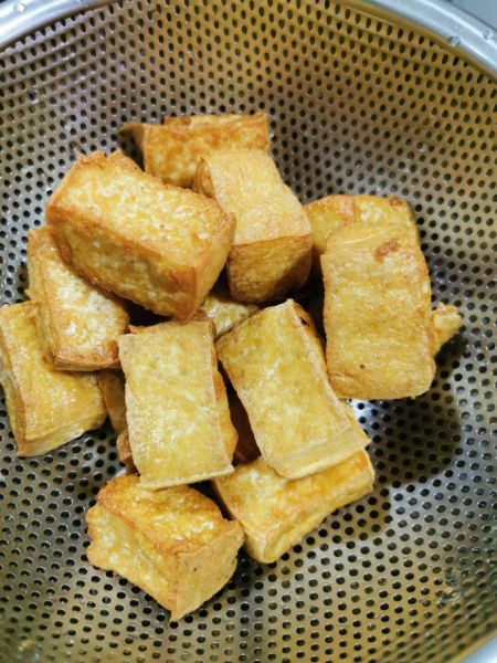 第7步(海鲜豆腐煲的做法)