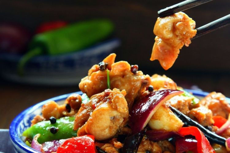 第1步(鲜美嫩滑炖兔肉,哎呦,不错呦!你这只兔子快到碗里来的做法)