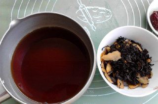 第9步(夏日姜奶茶的做法)