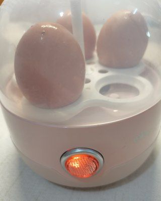 第4步(煮鸡蛋的做法)