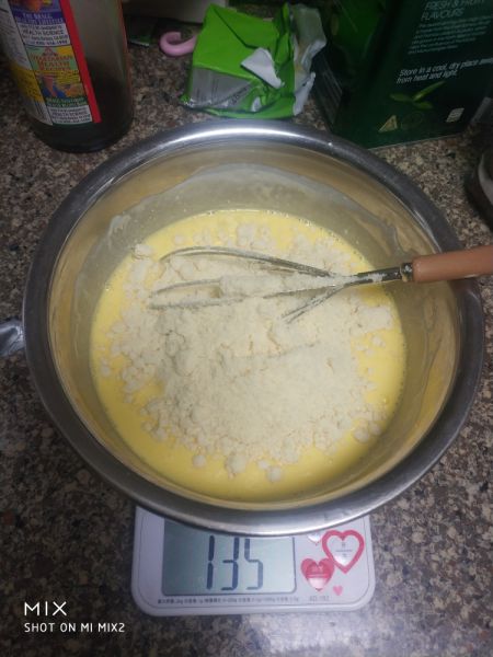 第4步(10寸轻乳酪蛋糕(低碳生酮)的做法)