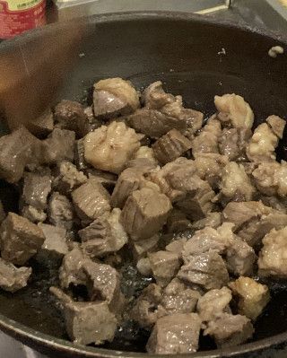 第4步(土豆炖牛肉的做法)