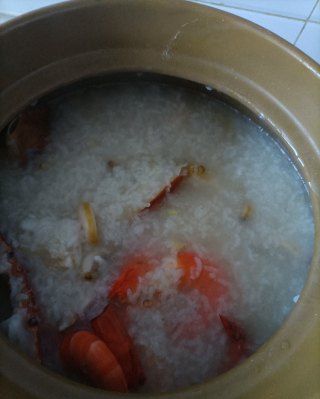 第8步(海鲜砂锅粥的做法)