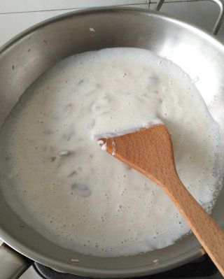 第8步(奶油蘑菇浓汤的做法)