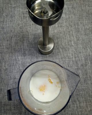 第4步(芒果牛奶。的做法)