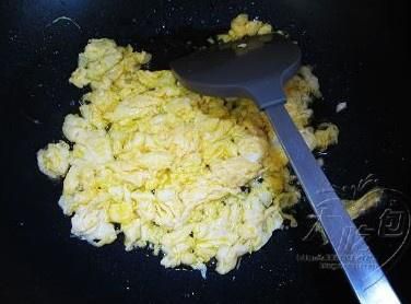 第3步(鸡蛋酱的做法)