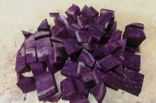 第1步(紫薯山药豆浆的做法)