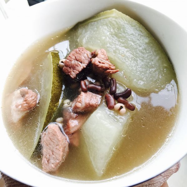 赤小豆薏米冬瓜瘦肉湯