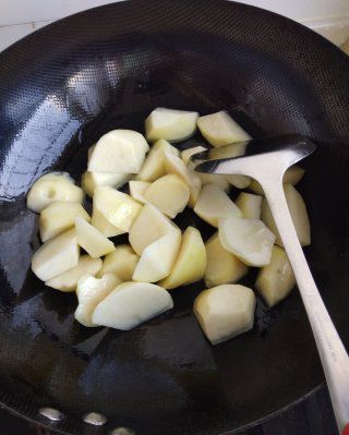 第3步(咖喱土豆的做法)