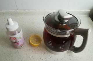 第1步(蜂蜜柠檬茶的做法)
