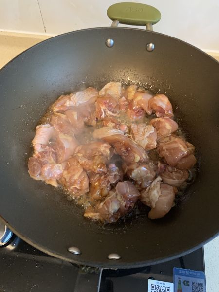 第5步(‍家常菜鸡肉炖土豆的做法)