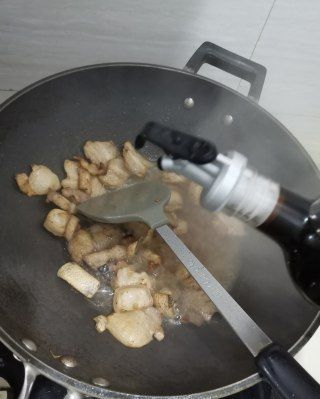 第2步(香菇烧肉的做法)