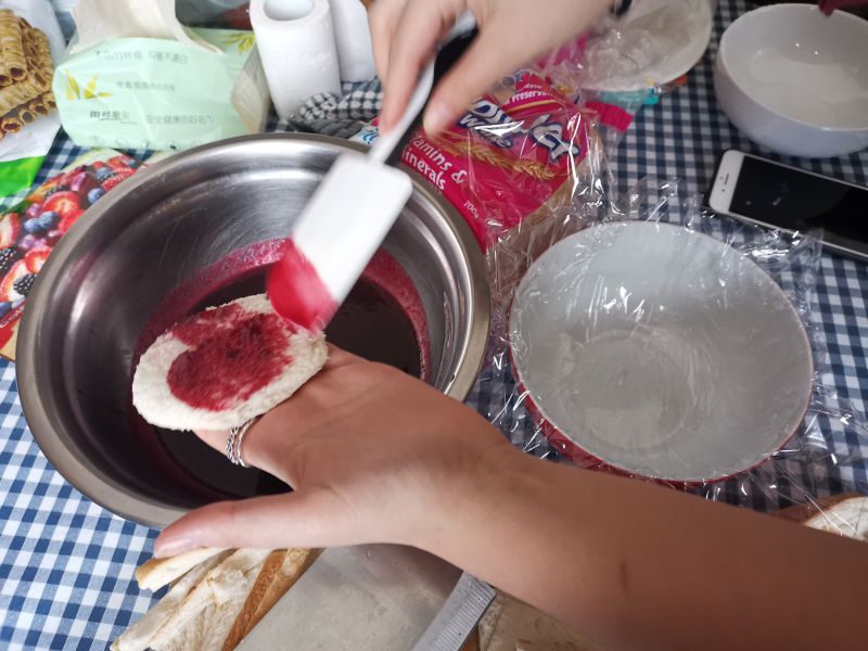 第6步(summer pudding的做法)