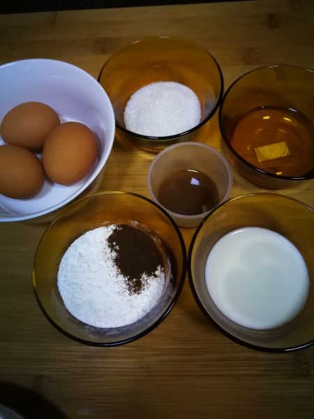 第1步(焦糖咖啡蛋糕卷的做法)