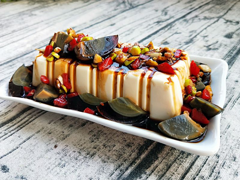 第5步(皮蛋豆腐的做法)