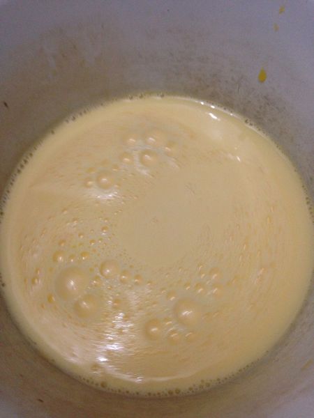 第2步(牛奶鸡蛋羹的做法)
