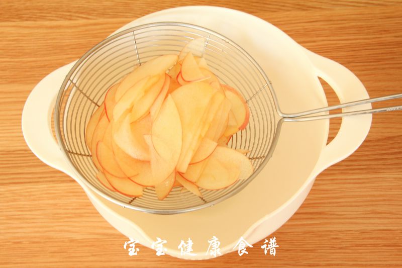 第6步(烤苹果片  宝宝健康食谱的做法)