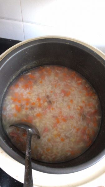 第2步(胡萝卜粥的做法)