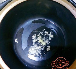 第6步(海鲜砂锅抻面的做法)
