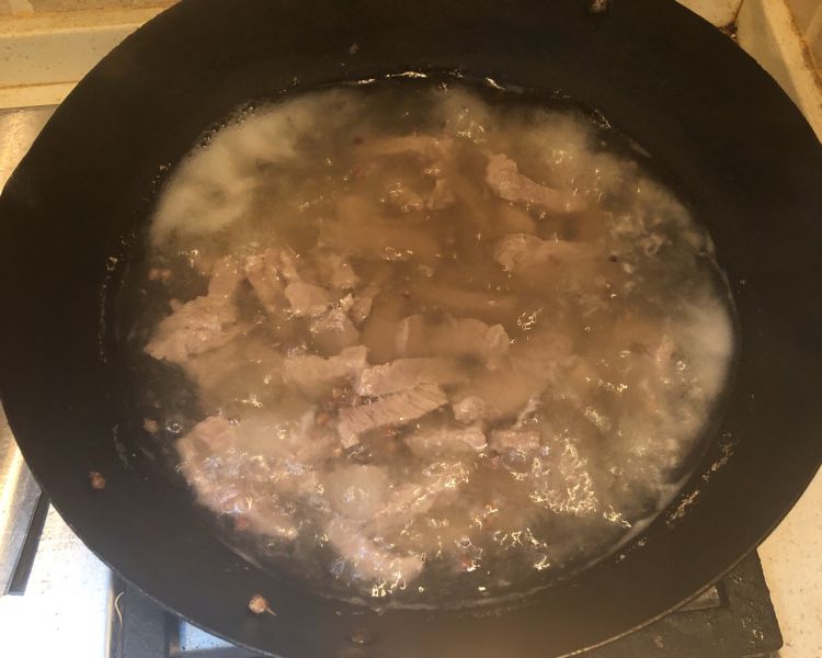 第4步(冷吃牛肉-麻辣盛宴的做法)