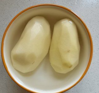 第1步(干锅土豆的做法)