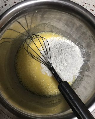 第3步(芒果奶油蛋糕的做法)
