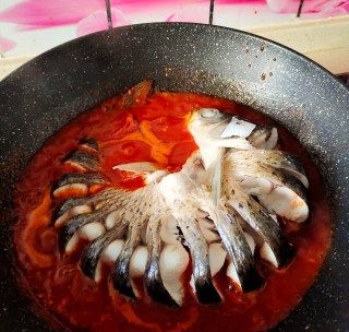 第7步(新春盛宴——创意番茄红鱼的做法)