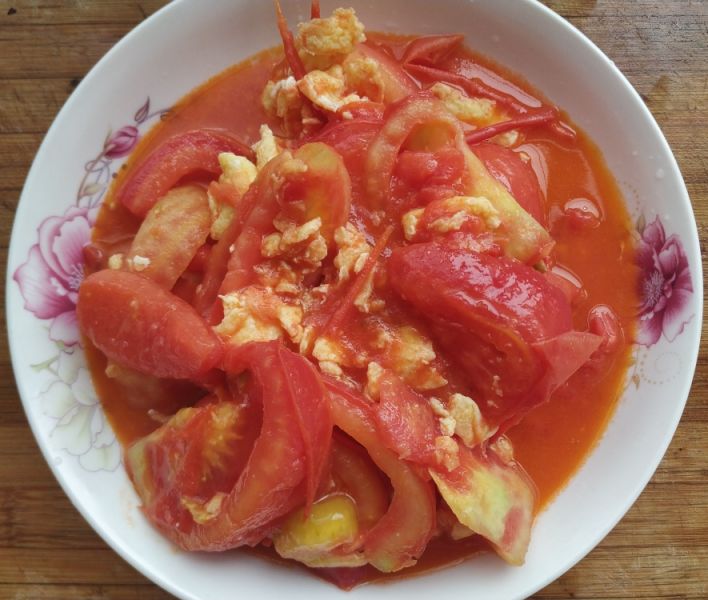 西红柿炒鸡蛋成品图