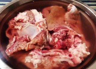 第1步(羊肉炖酸菜#羊肉#的做法)