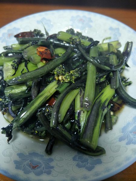 第2步(川式炝炒紫菜苔（适用于多种蔬菜）的做法)